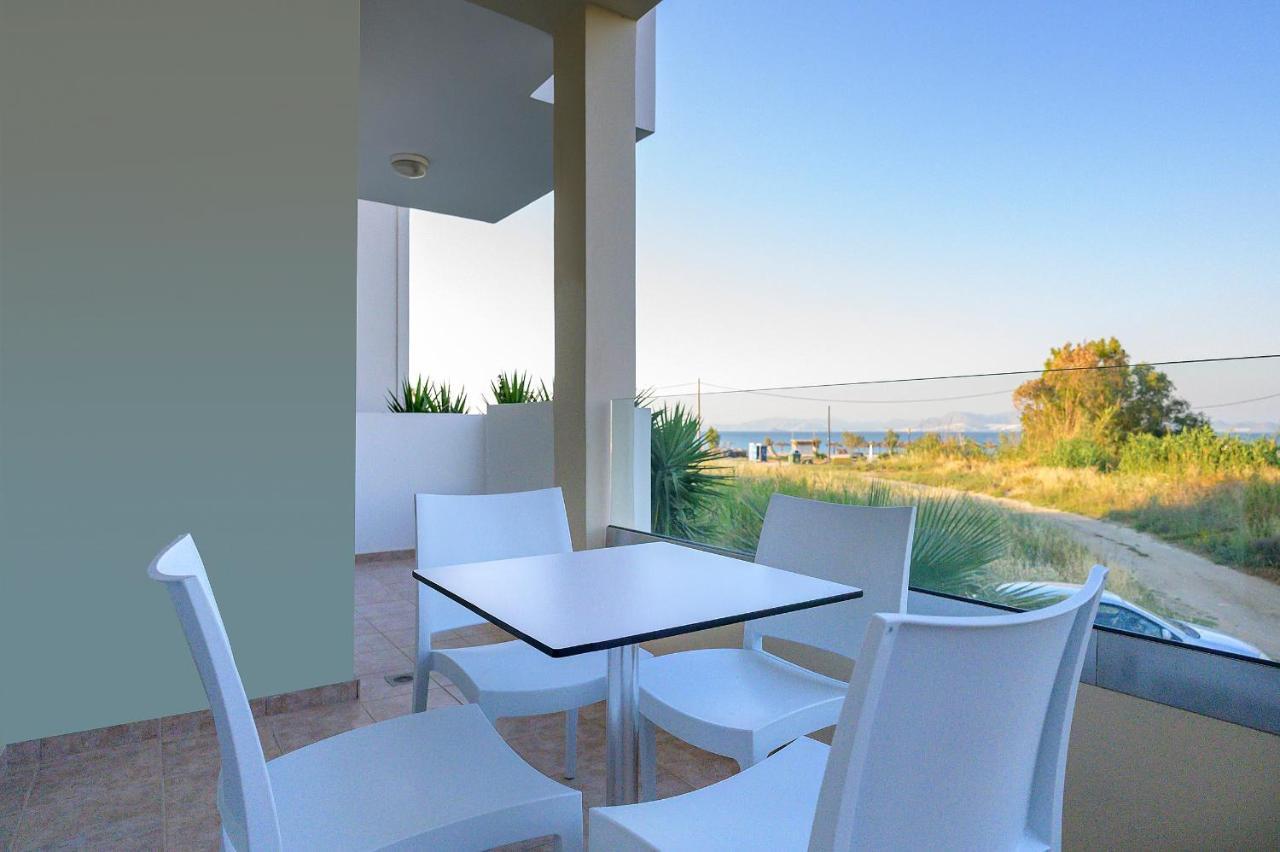 Mythos Suites Hotel Tigaki 外观 照片