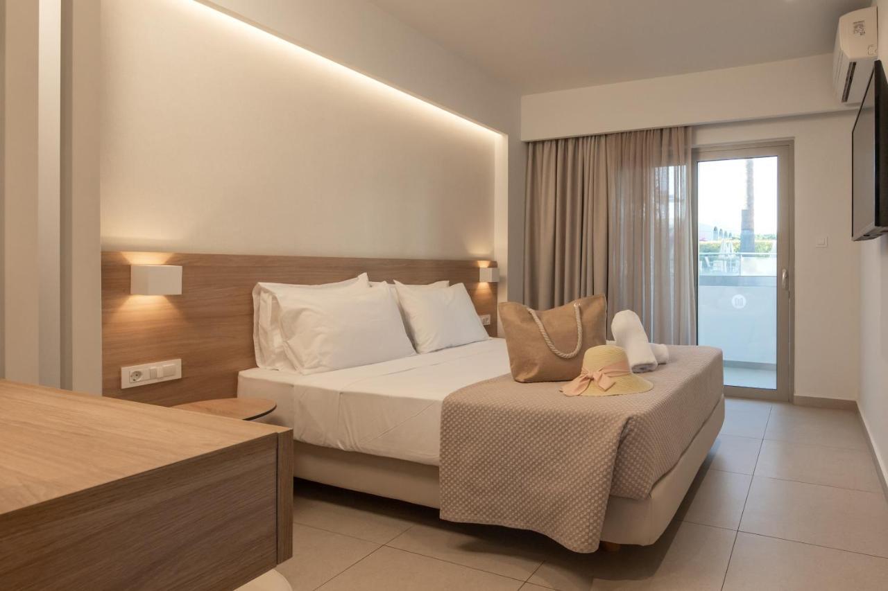 Mythos Suites Hotel Tigaki 外观 照片