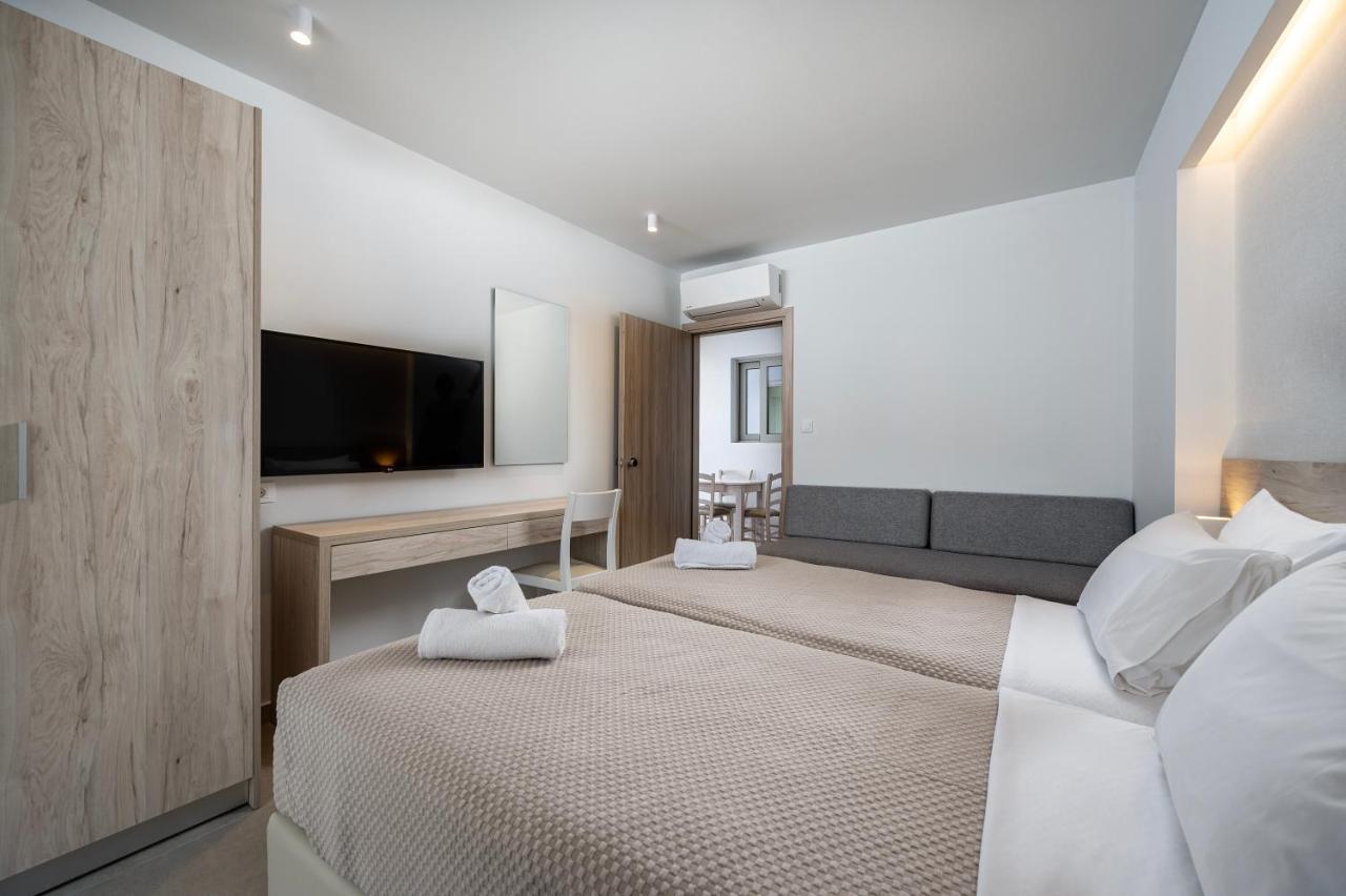 Mythos Suites Hotel Tigaki 外观 照片