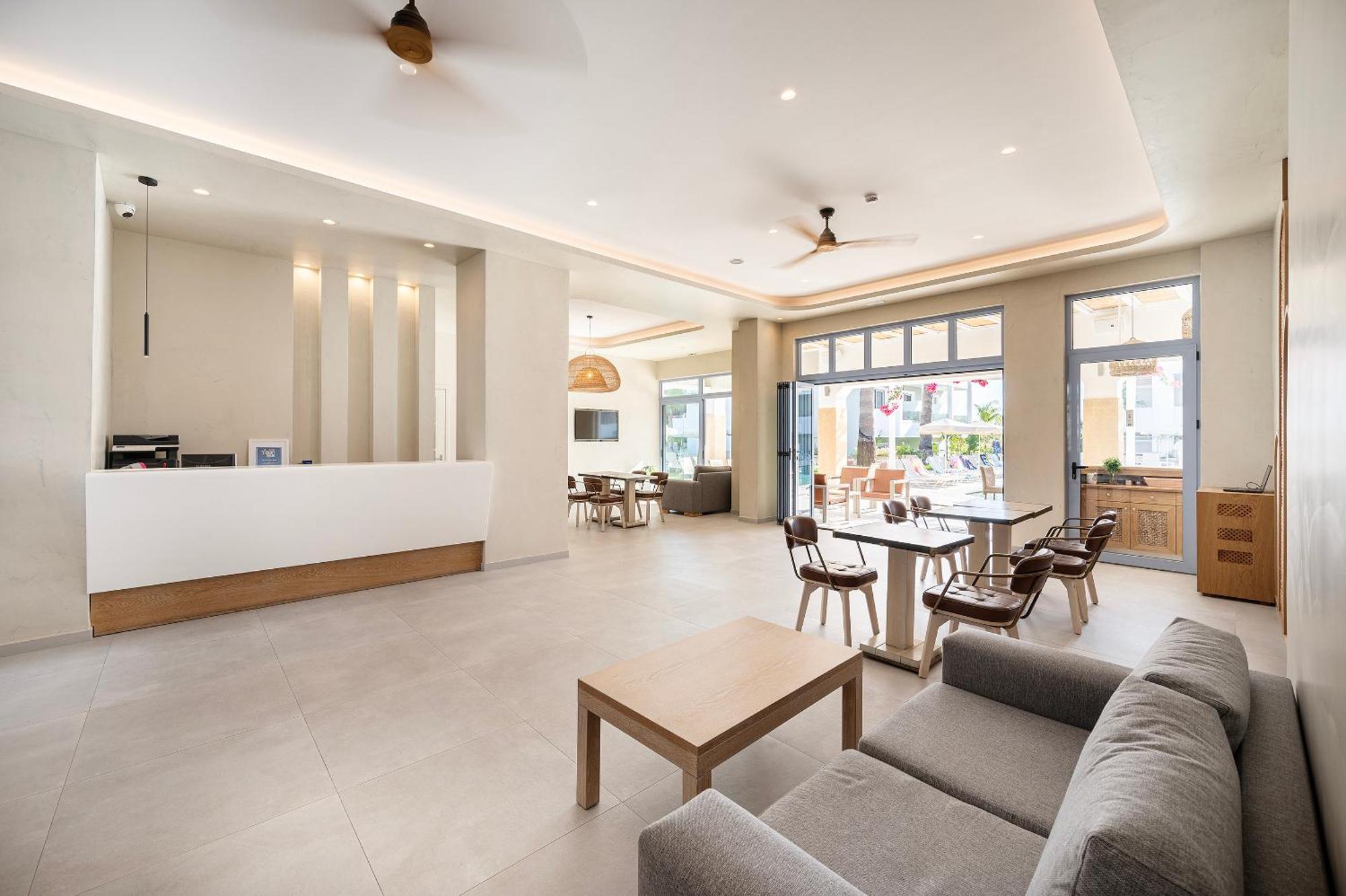 Mythos Suites Hotel Tigaki 外观 照片